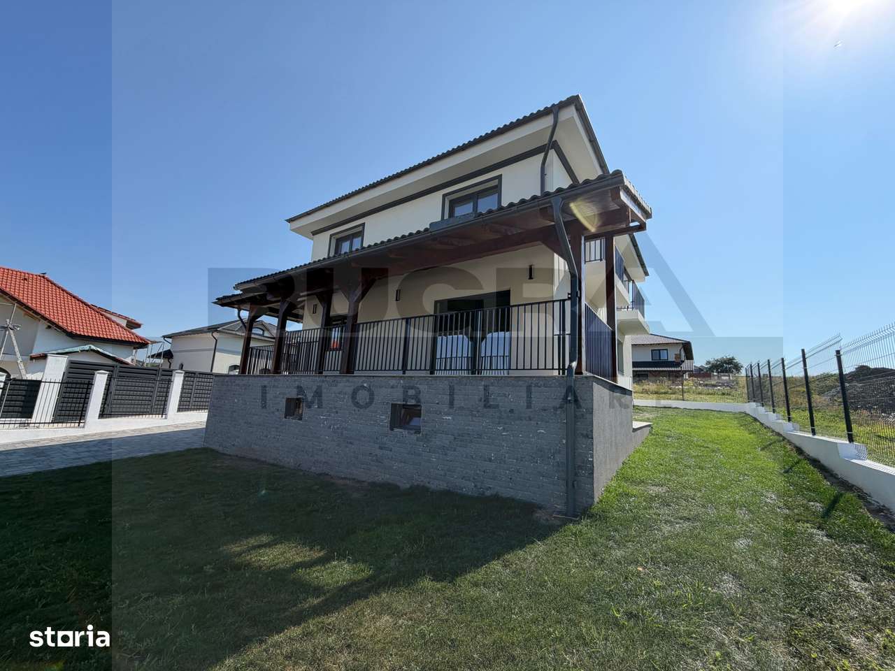Casa individuala de 120mp, teren 500mp, finisata modern, zona Chinteni-17
