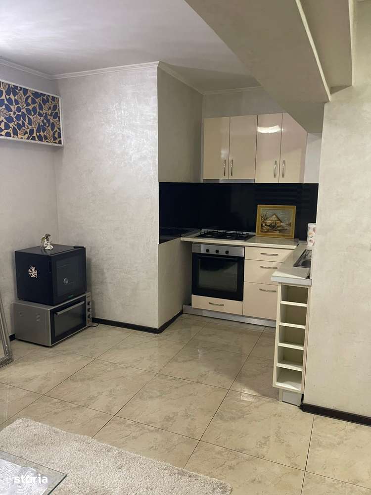 Inchiriem apartament cu 2 camere , parter( Doja ), pret 400 euro. - Imagine principală: 2/8