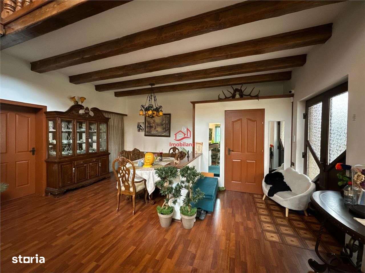 Casa individuala cu teren de 700 mp, cu garaj, langa Muzeul Apei, in F-1