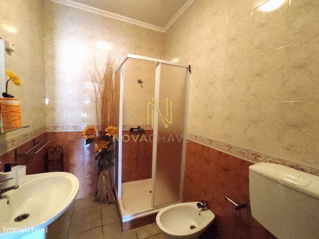 Moradia T6 - Alcanede, Santarém com licença para ALOJAMENTO LOCAL-7