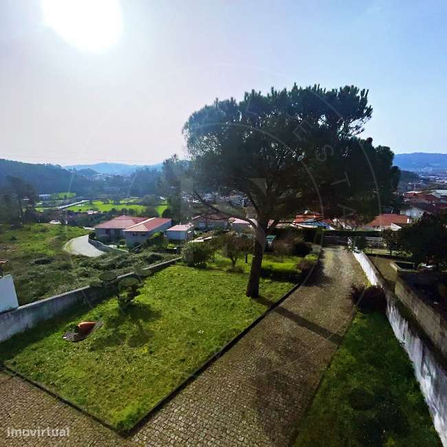 Moradia | Moreira de Cónegos, Guimarães-25