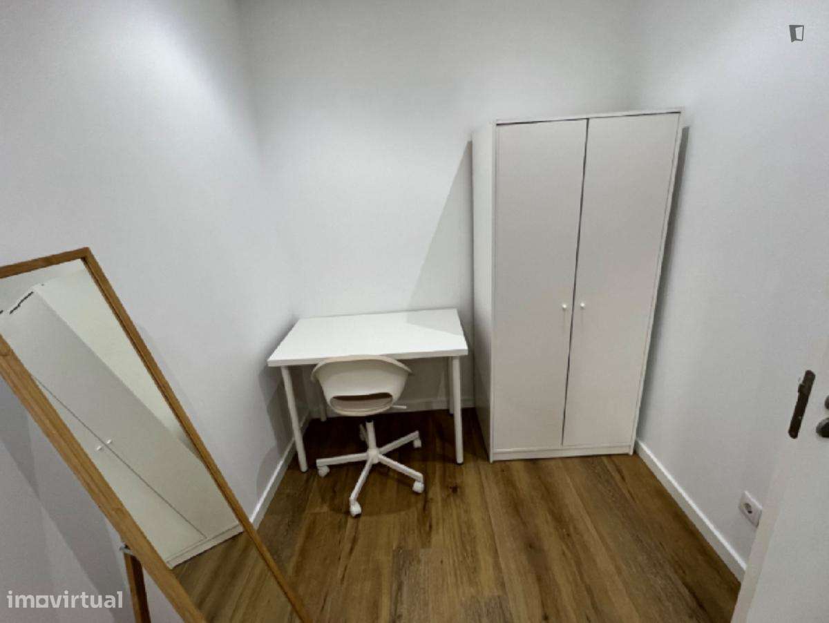 Apartamento com 2 quartos - localizado em Intendente Lisbon - Grande imagem: 4/10