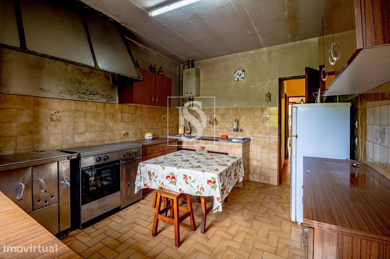 Moradia T3 em Vila Chã do Marão-10