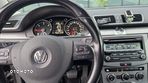 Volkswagen Passat 2.0 TDI Comfortline DSG - 2