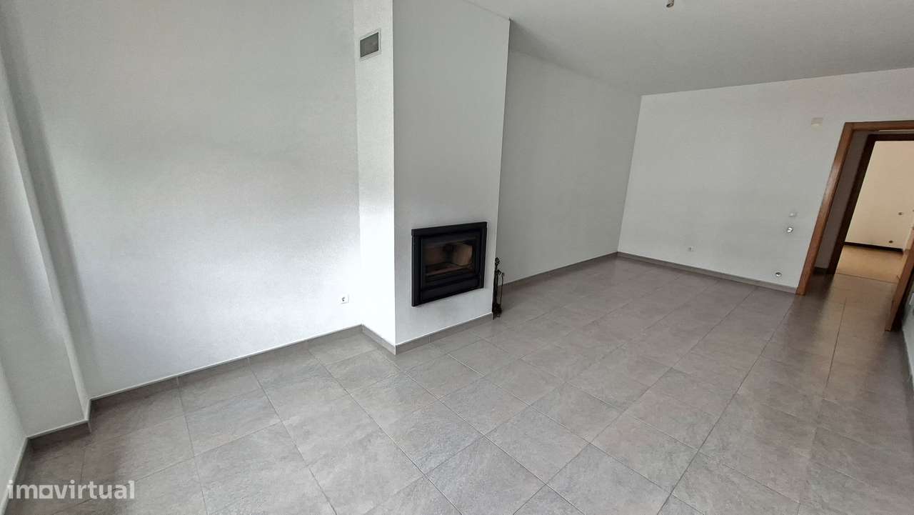 Apartamento T2 com 95m2 na Quinta Anjo - Grande imagem: 3/14