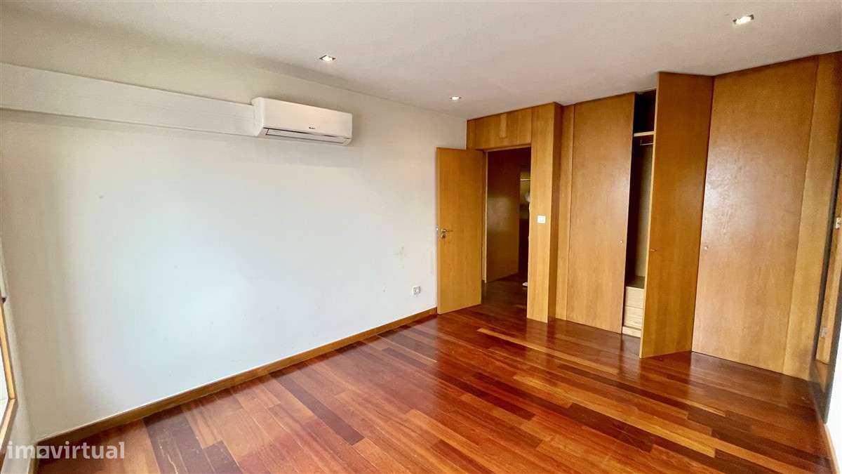 T3 Duplex-Centro-Póvoa de Varzim-Praia-10