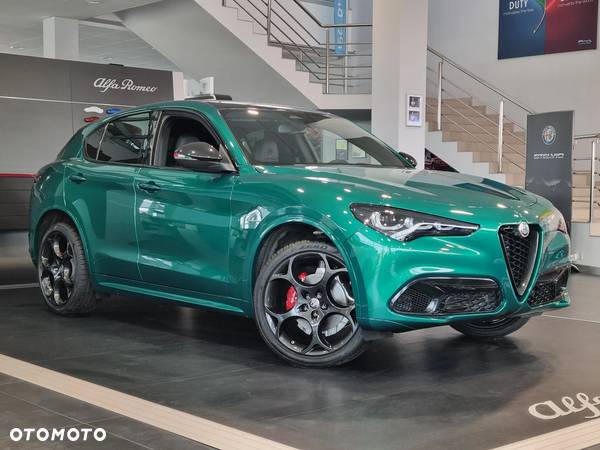 Alfa Romeo Stelvio - 2