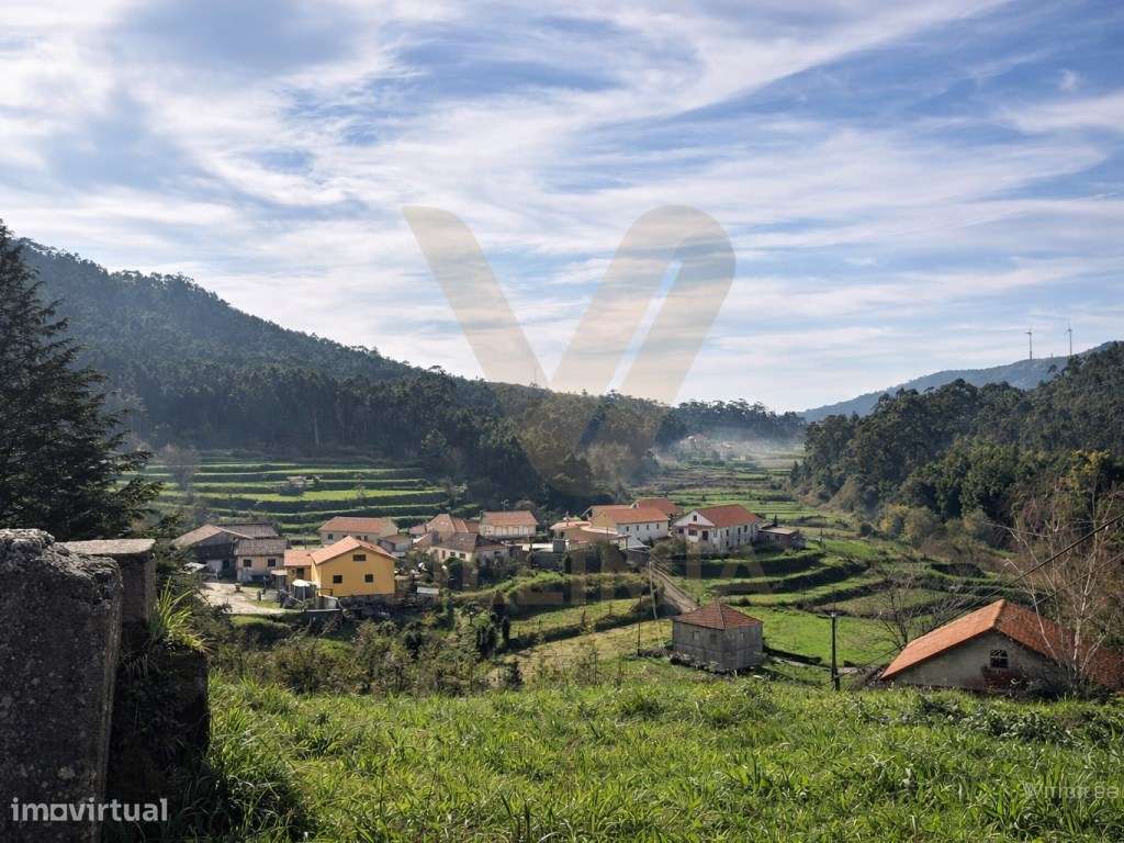 Terreno 823,7 m² c/PIP em Aprovação | Outeiro - Viana do Castelo-1