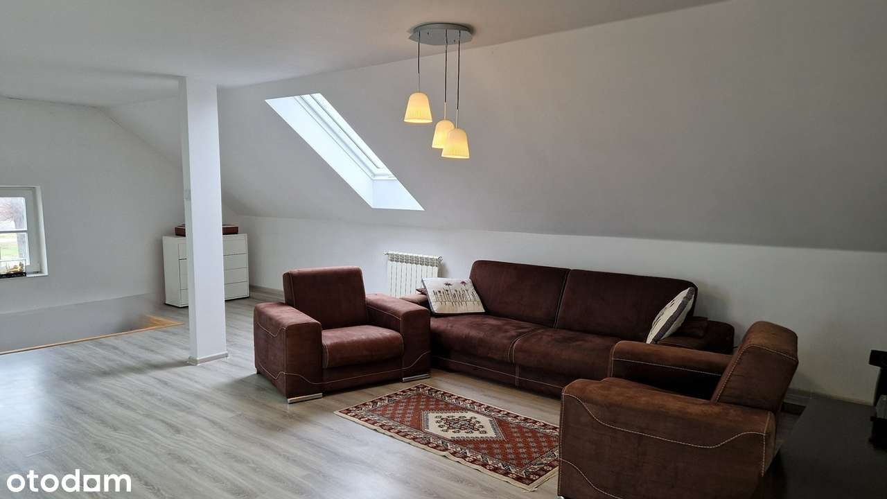 Sprzedam wyremontowany dom w otoczeniu drzew dębowych-8