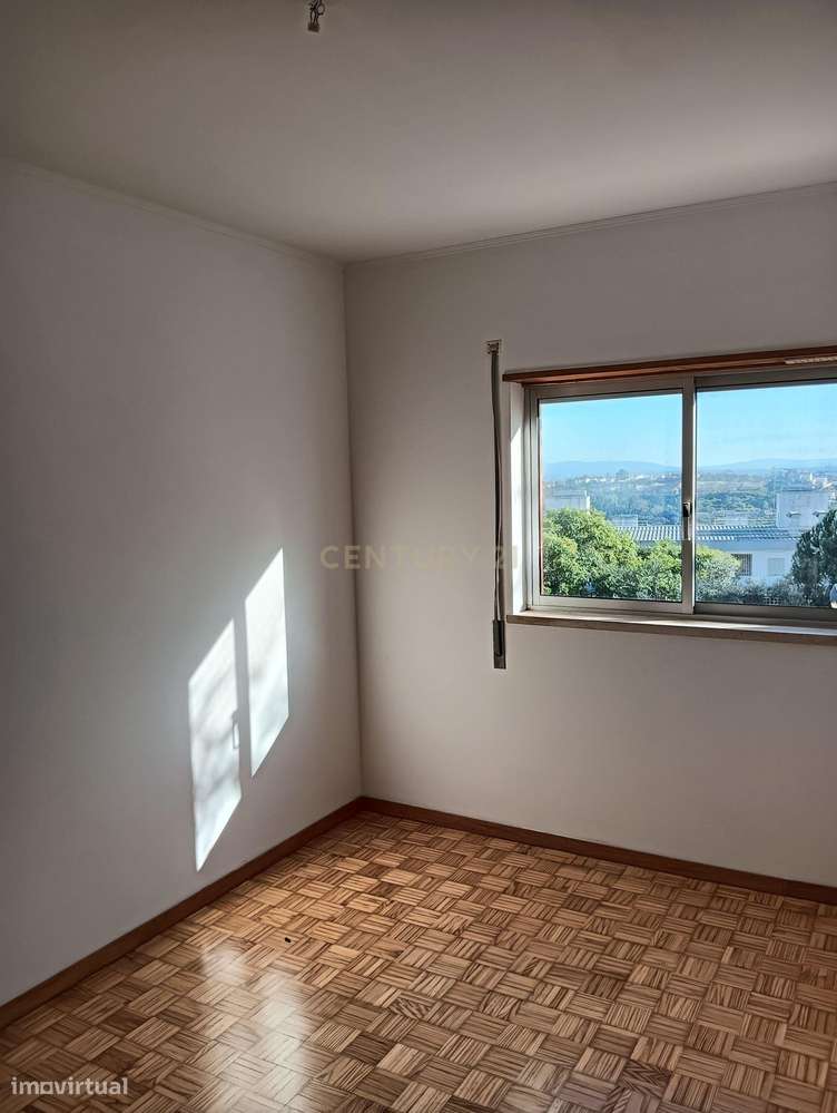 T1 Remodelado Pragal - Grande imagem: 3/23