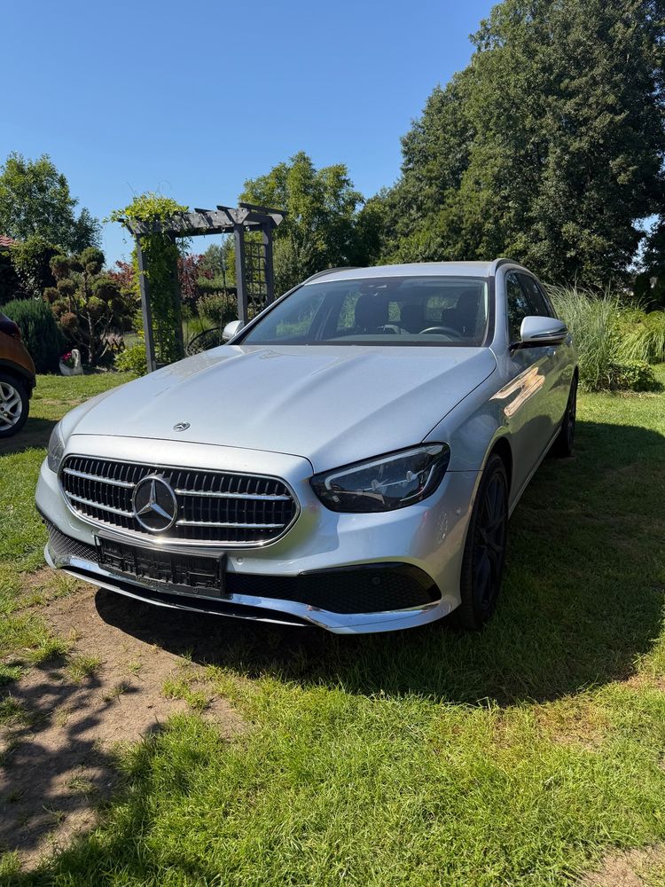 Mercedes-Benz E W213 (2016-2023) 220 d Avantgarde 2022