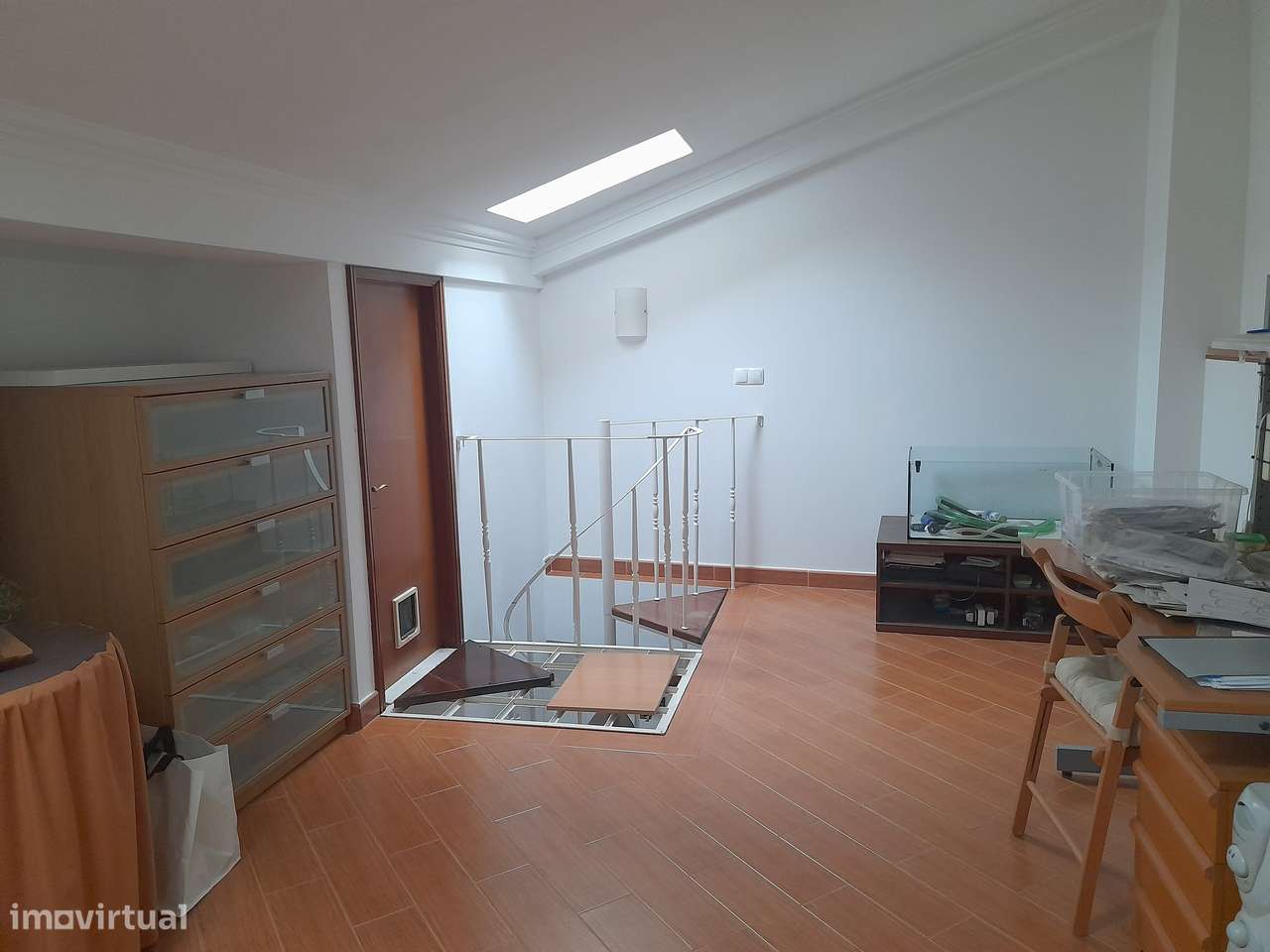 Moradia T1 com sótão e jardim em Campo de Ourique-16
