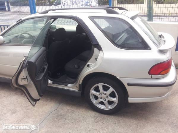 Subaru Impreza AWD 2.0 carrinha 2000 para peças - 4