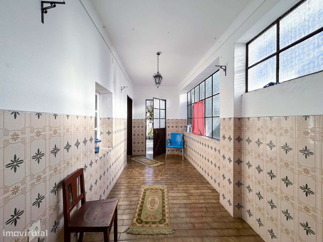 Moradia T3 habitável c/ Quintal e Enorme Potencial de Transformação –-36