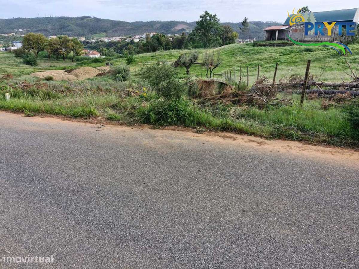 Terreno Para Construção situado na Vila da Sertã-0