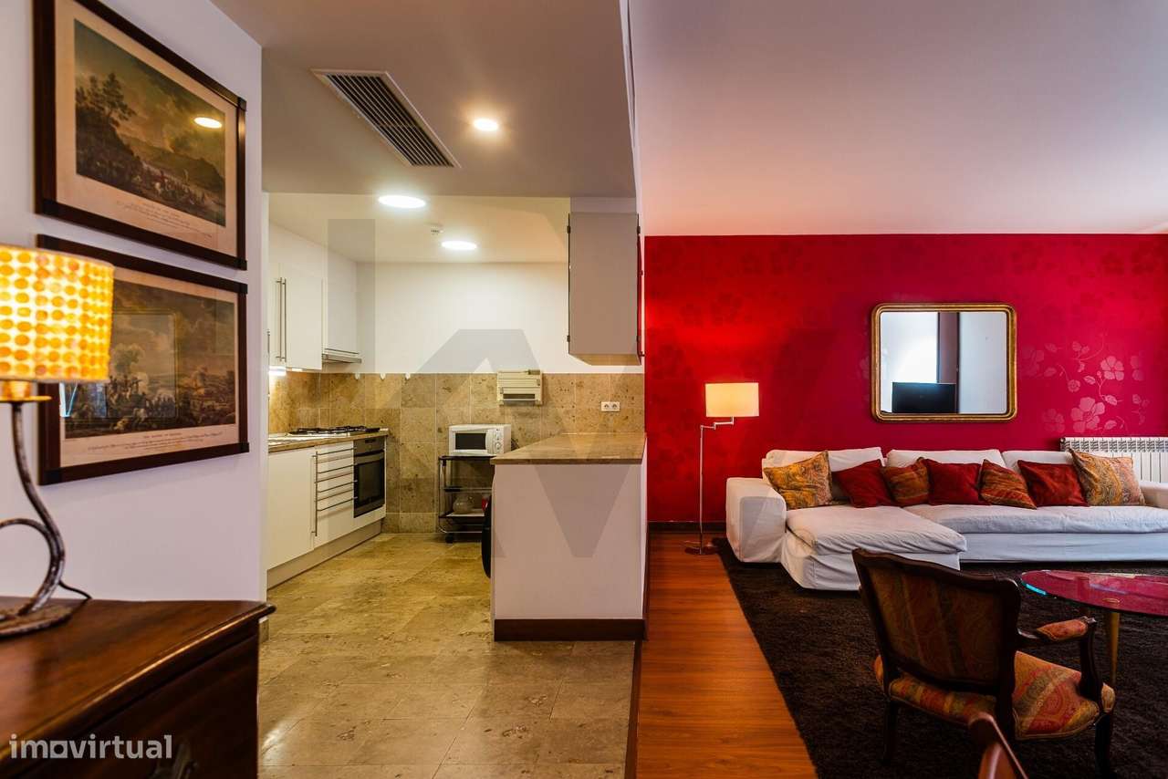 T1 literalmente no Príncipe Real com Estacionamento-11