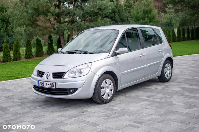 Renault Scenic - 8