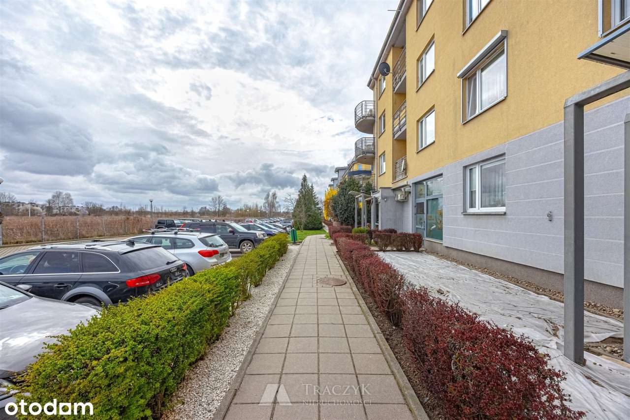 Duża kawalerka, możliwe 2 pokoje, balkon, komórka - Pełny obrazek: 3/18