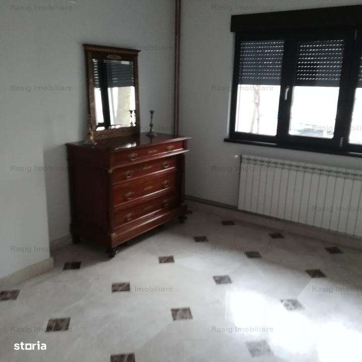 Vila zona Ion Mihalache - Imagine principală: 4/14