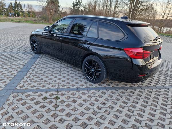 BMW Seria 3 320d - 3