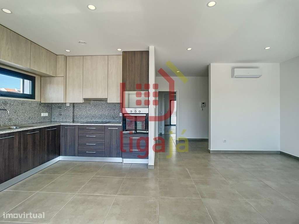 Apartamento T2- Ourém! - Grande imagem: 5/23