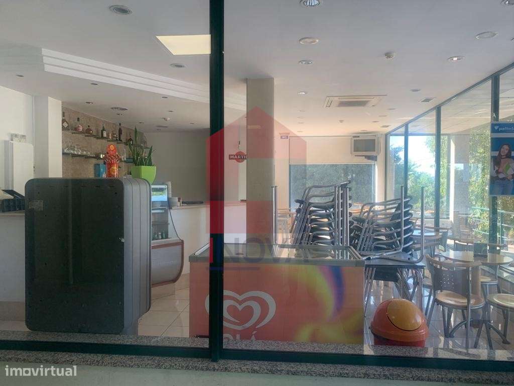 Loja com café em Real, Braga - Grande imagem: 3/8