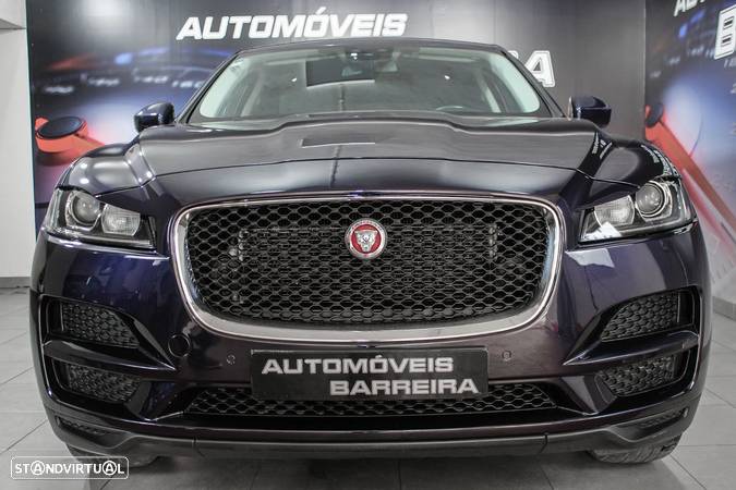 Jaguar F-Pace 2.0 i4D Pure - 21