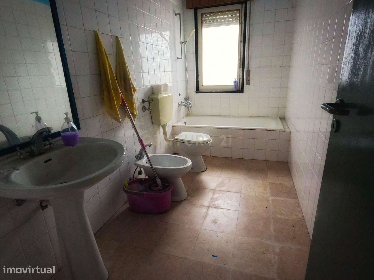 Moradia térrea no Tramagal-26