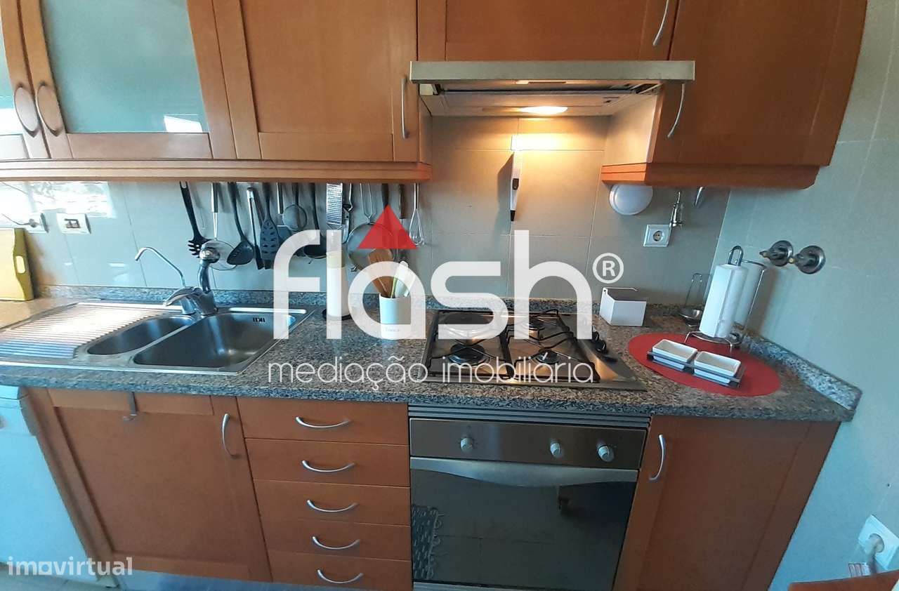 T1 Mobilado com parqueamento em Nova Carnaxide - Grande imagem: 2/25