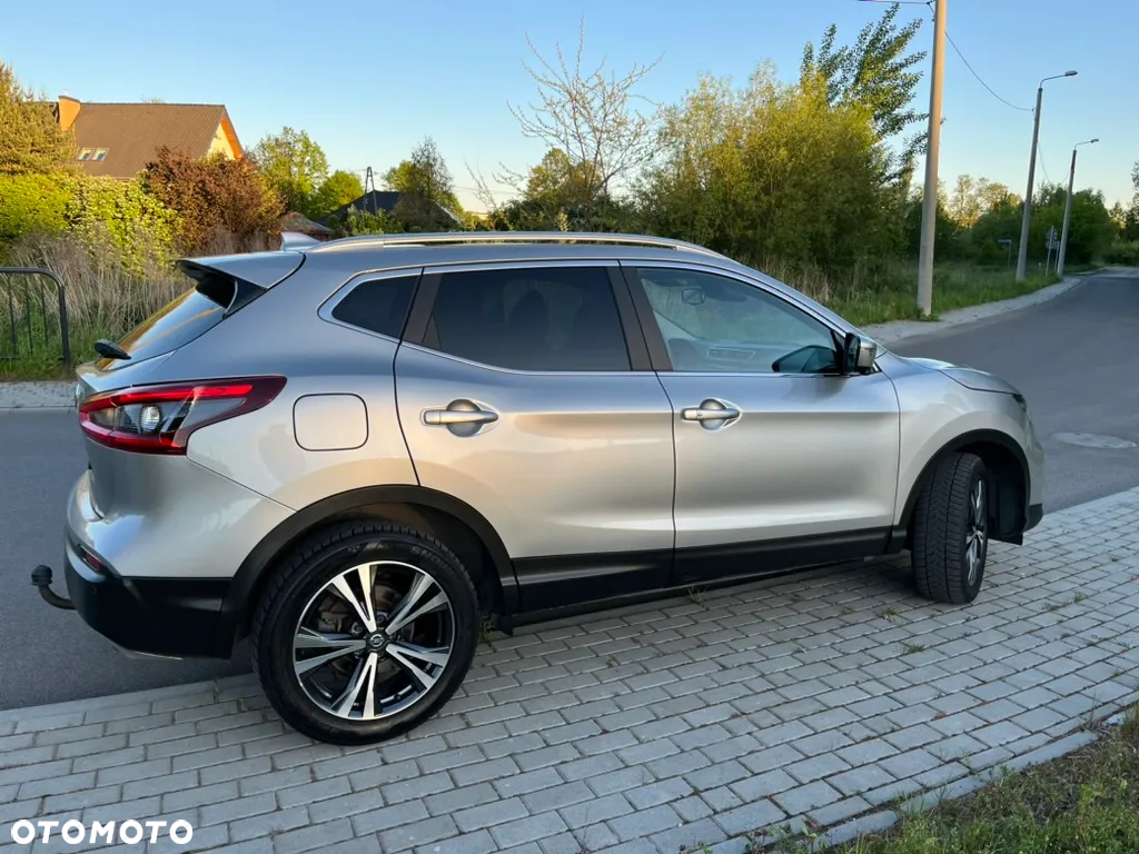 Nissan Qashqai 1.3 DIG-T N-Connecta - 10