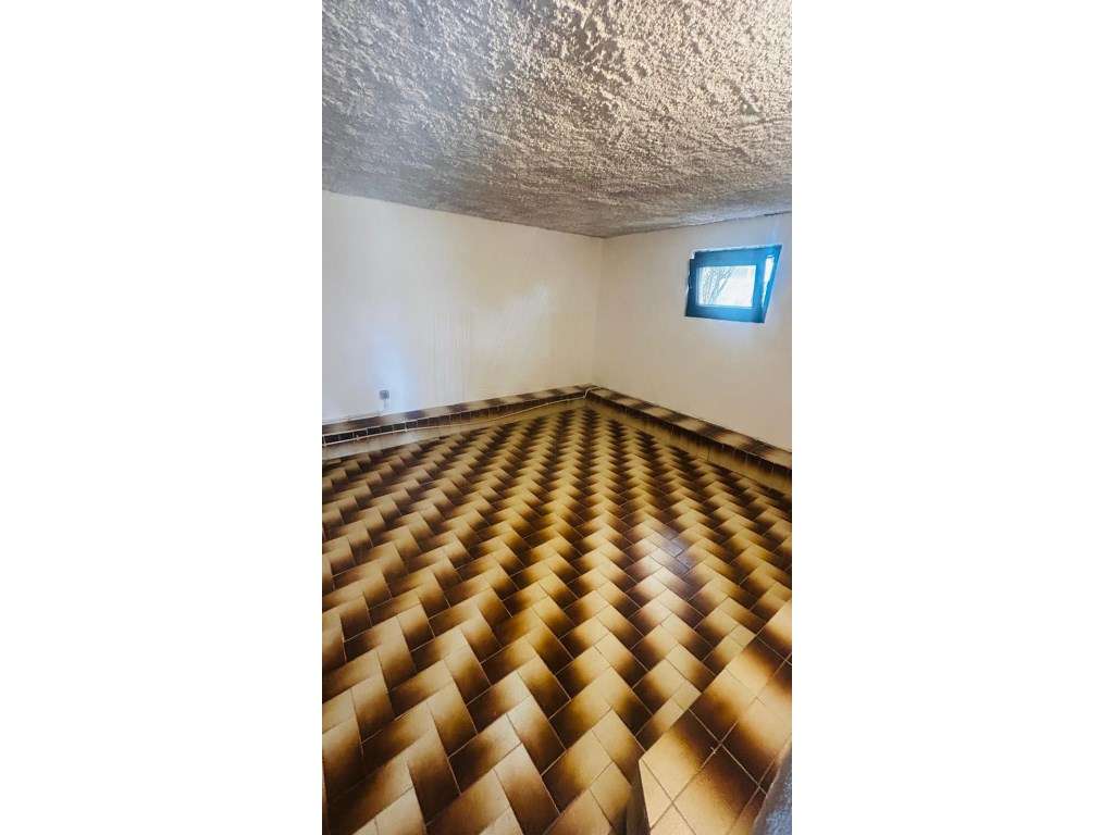 Moradia Isolada T3 em lote de 667m2 em Lagoa de Albufeira, Sesimbra-33