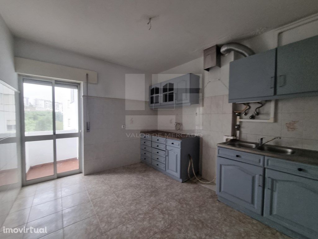 APARTAMENTO T2, RUA DE MOÇAMBIQUE, CASCAIS