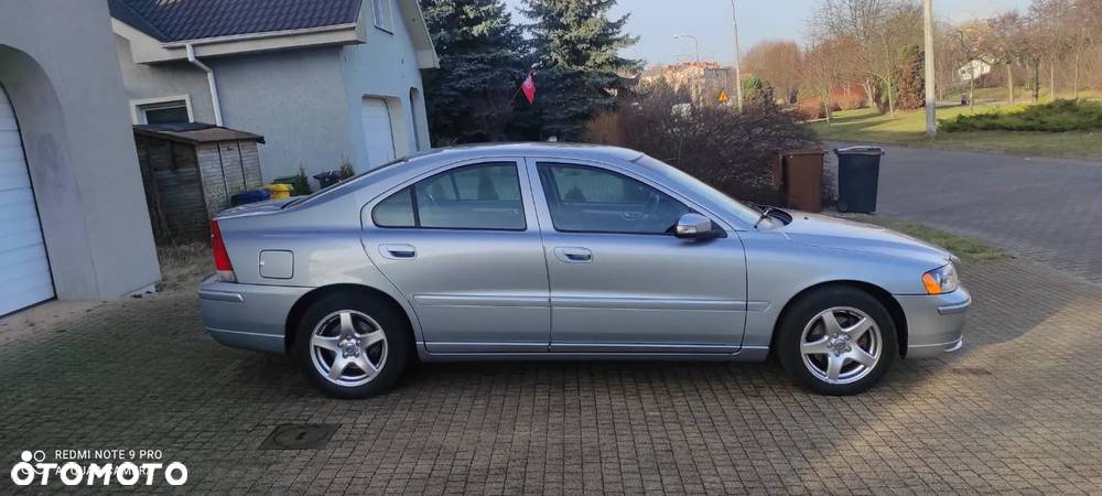 Volvo S60 2.4D Diament - 18