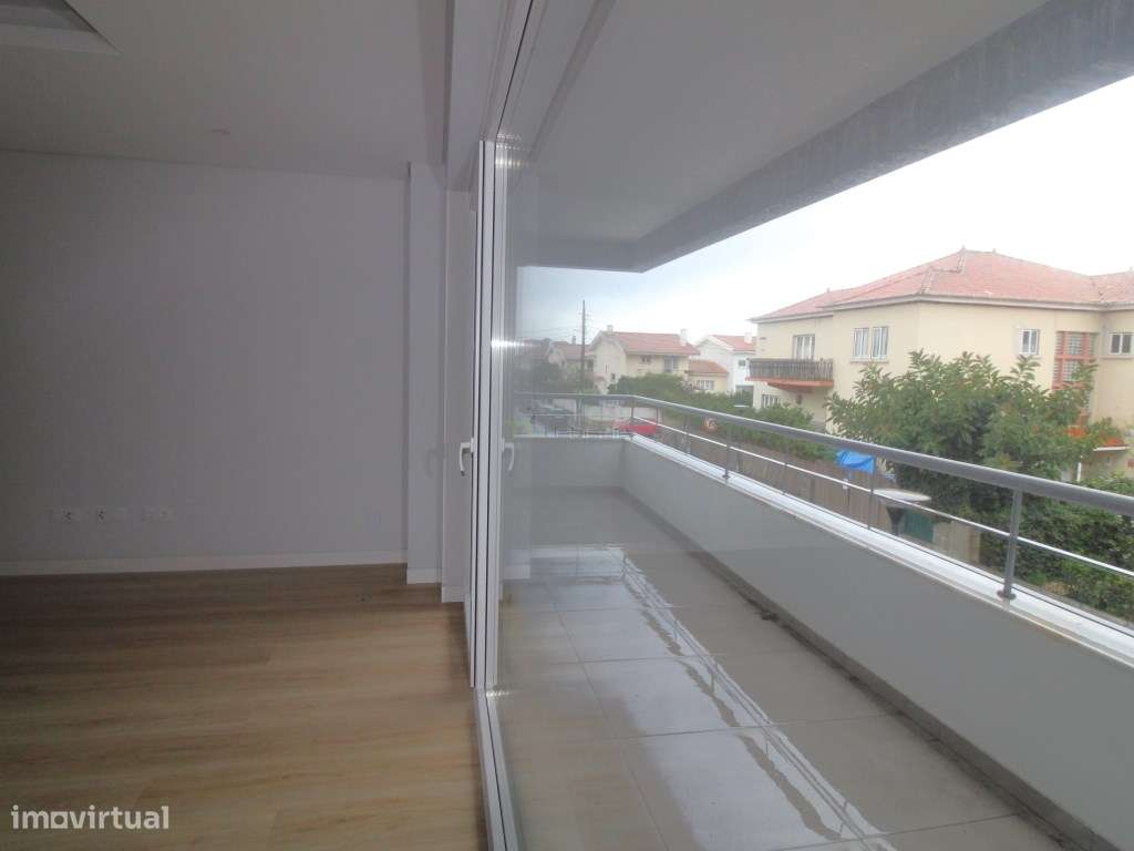 Excelente T3 Novo no Centro de Carcavelos Acabamentos de Luxo - Grande imagem: 5/12