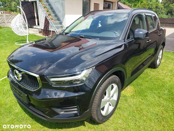 Volvo XC 40 D3 Momentum - 4