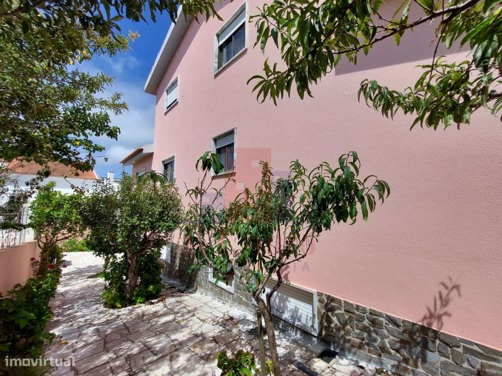 MoradiaT6 em Caldas da Rainha-4