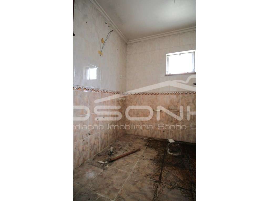 Apartamento T3 NÃO DISPONIVEL PARA FINANCIAMENTO-7