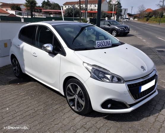 Peugeot 208 1.2 PureTech GT Line - 2