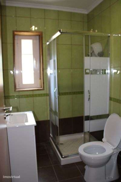 Moradia Nova de Luxo em Chaves – Conforto, Localização e Qualidade - Grande imagem: 4/12