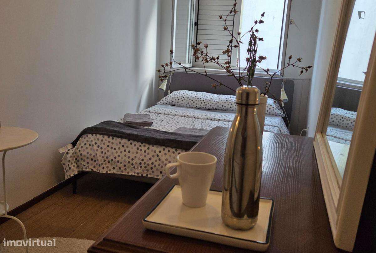 Casa com 2 quartos - localizado em Campanhã Porto - Grande imagem: 4/6