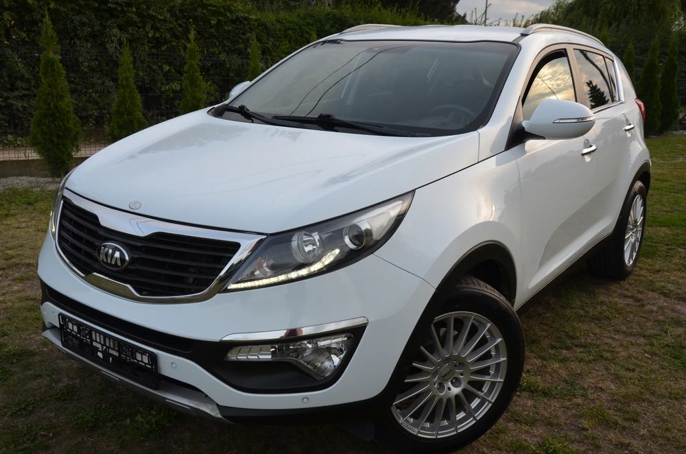 Kia Sportage III (2010-2015) 1.7 CRDI 2WD ISG Dream-Team Edition 2013