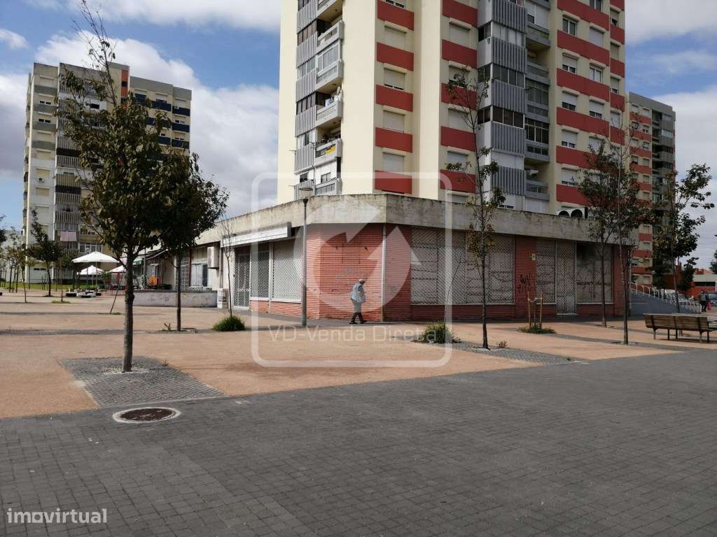 Loja na Cidade Sol com 269m2, com extração de fumos e grades de seg... - Grande imagem: 4/21