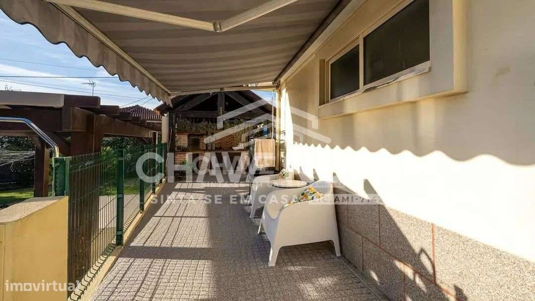 Moradia Isolada V4 c/ Jardim e Piscina em Oliveira de Azeméis - Grande imagem: 5/20