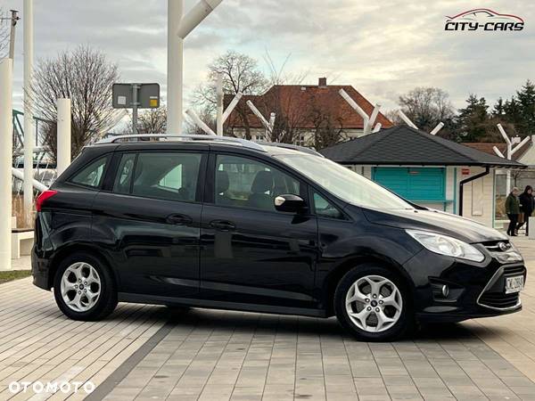 Ford Grand C-MAX - 19