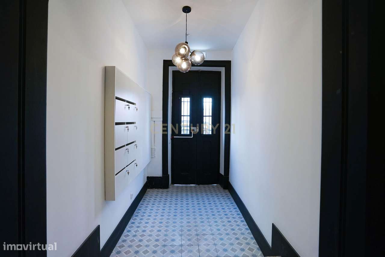 Estúdio Totalmente Remodelado à venda na Penha de França - Grande imagem: 2/9