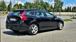 Volvo V60 D3 Momentum - 16