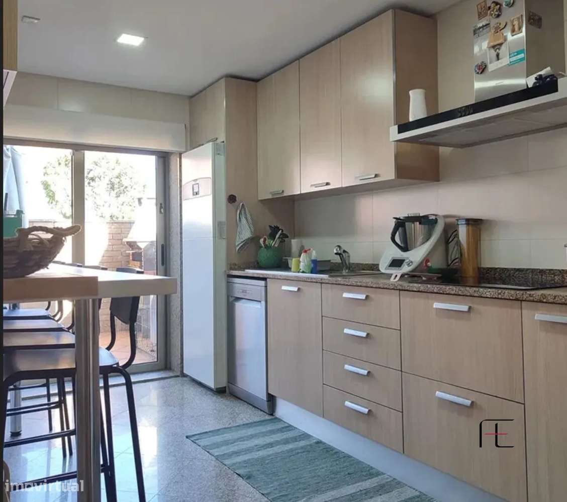 Moradia Geminada T4, Porto, Vila Nova de Gaia-6