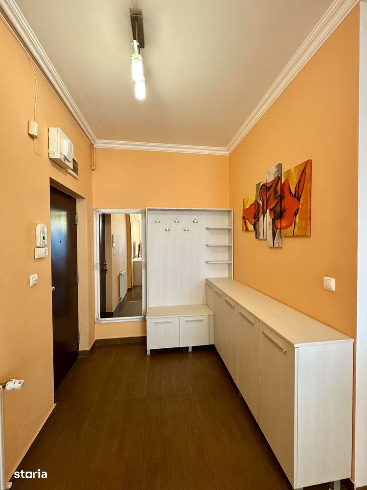 Vand apartament spatios, 3 camere, ARED-UTA-16