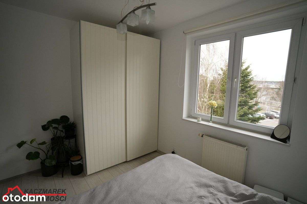 Na sprzedaż 3-pokojowe mieszkanie z dużą loggią --9