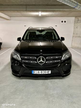 Mercedes-Benz GLS 500 4Matic 9G-TRONIC AMG Line - 4